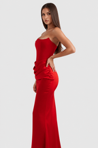 Rosa - Vestido largo negro con corsé