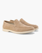 Elegantes mocasines de ante