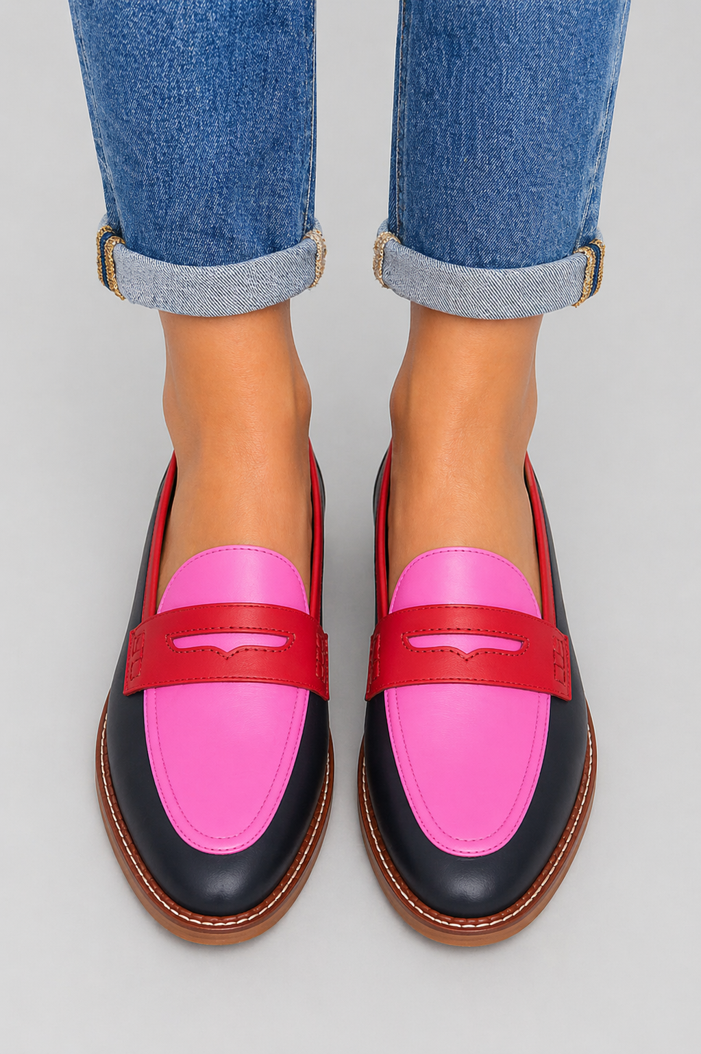 Coral - Mocasines con detalles coloridos