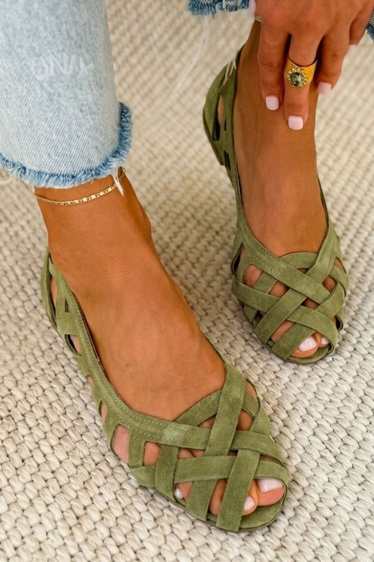 Sandalias planas trenzadas