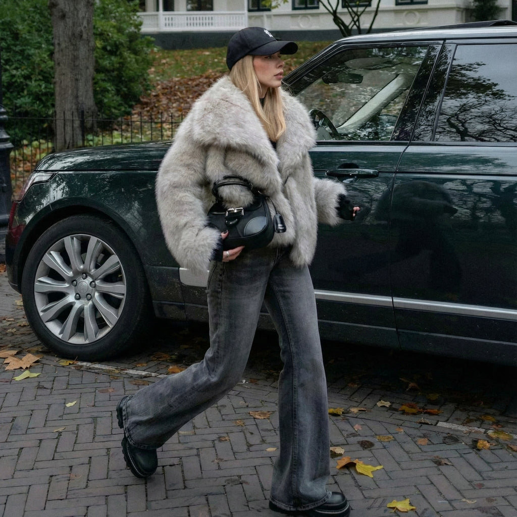 VICTORIA™ | Abrigo de piel