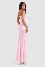 Rosa - Vestido largo negro con corsé