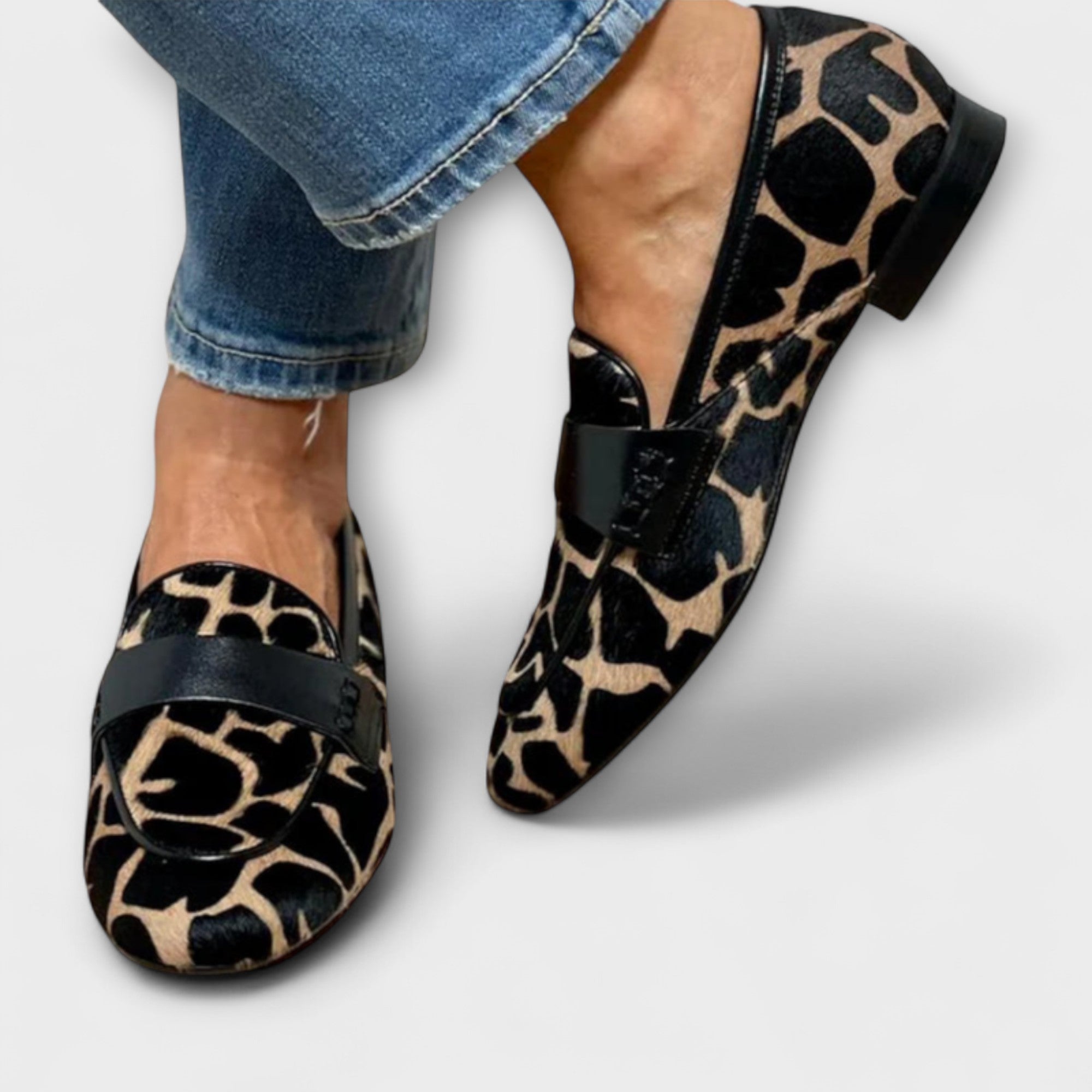 Ébano - Mocasín Leopardo