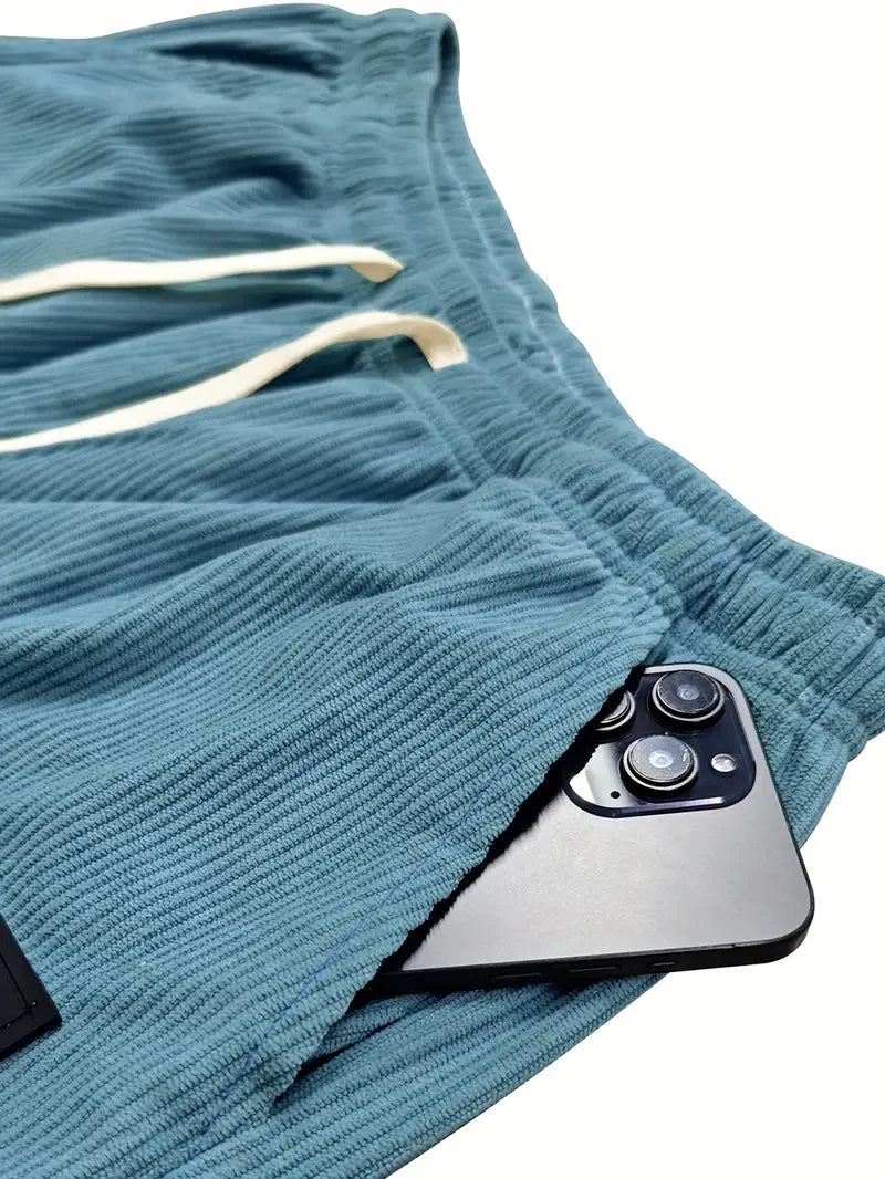 Pantalones ComfortFit de pana