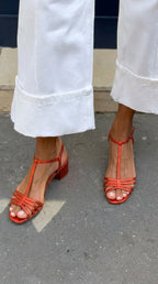Sandalias de tiras con tacón