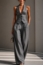 Traje de dos piezas con cuello en V y botones para mujer