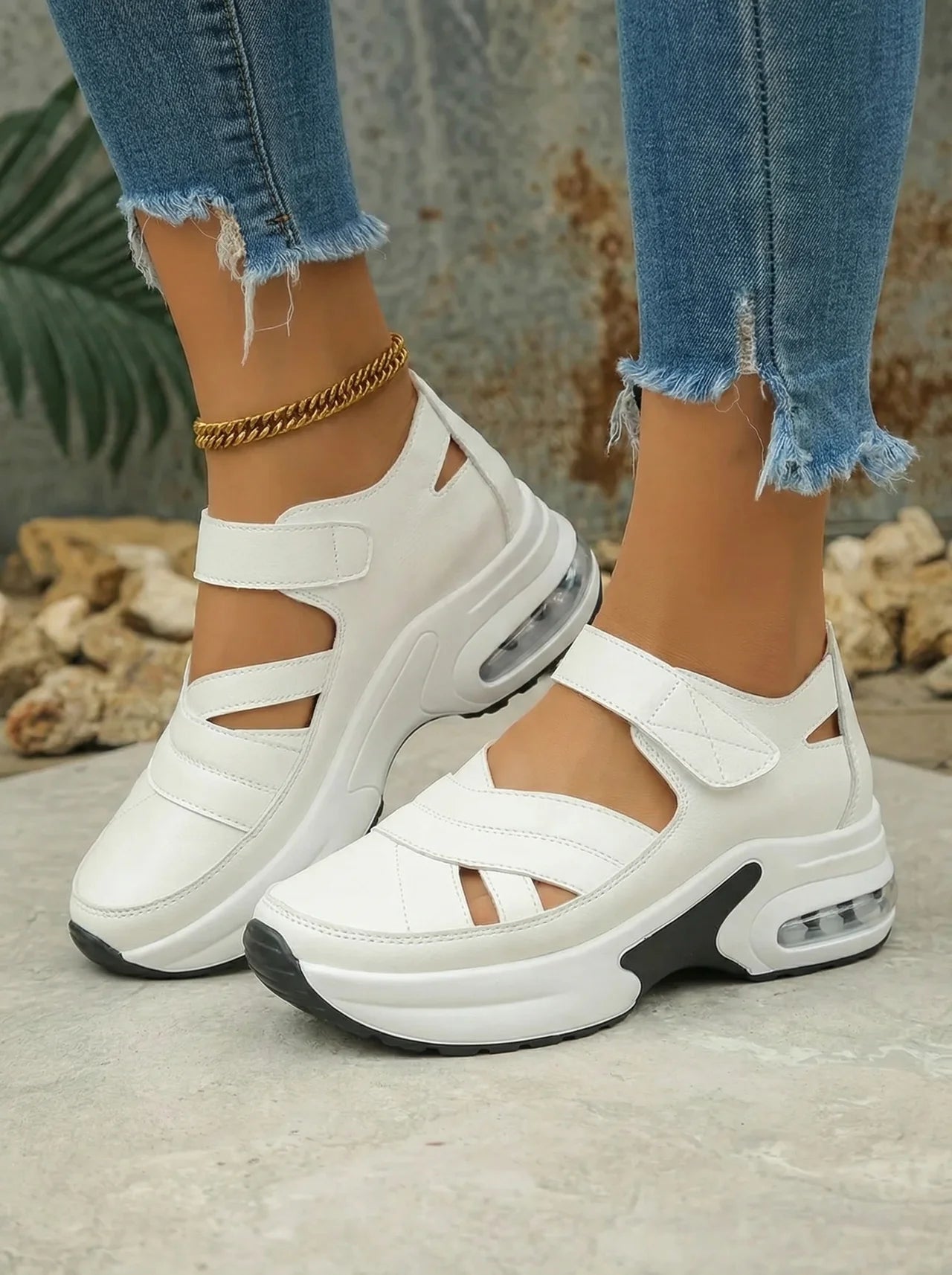 Sandalias de plataforma con agujeros para mujer